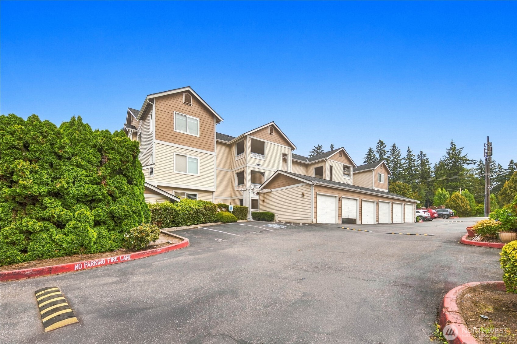 23908 Bothell Everett Highway, Unit B302 Bothell, WA 98021 - Photo 3 of 25 Gallery Image 3