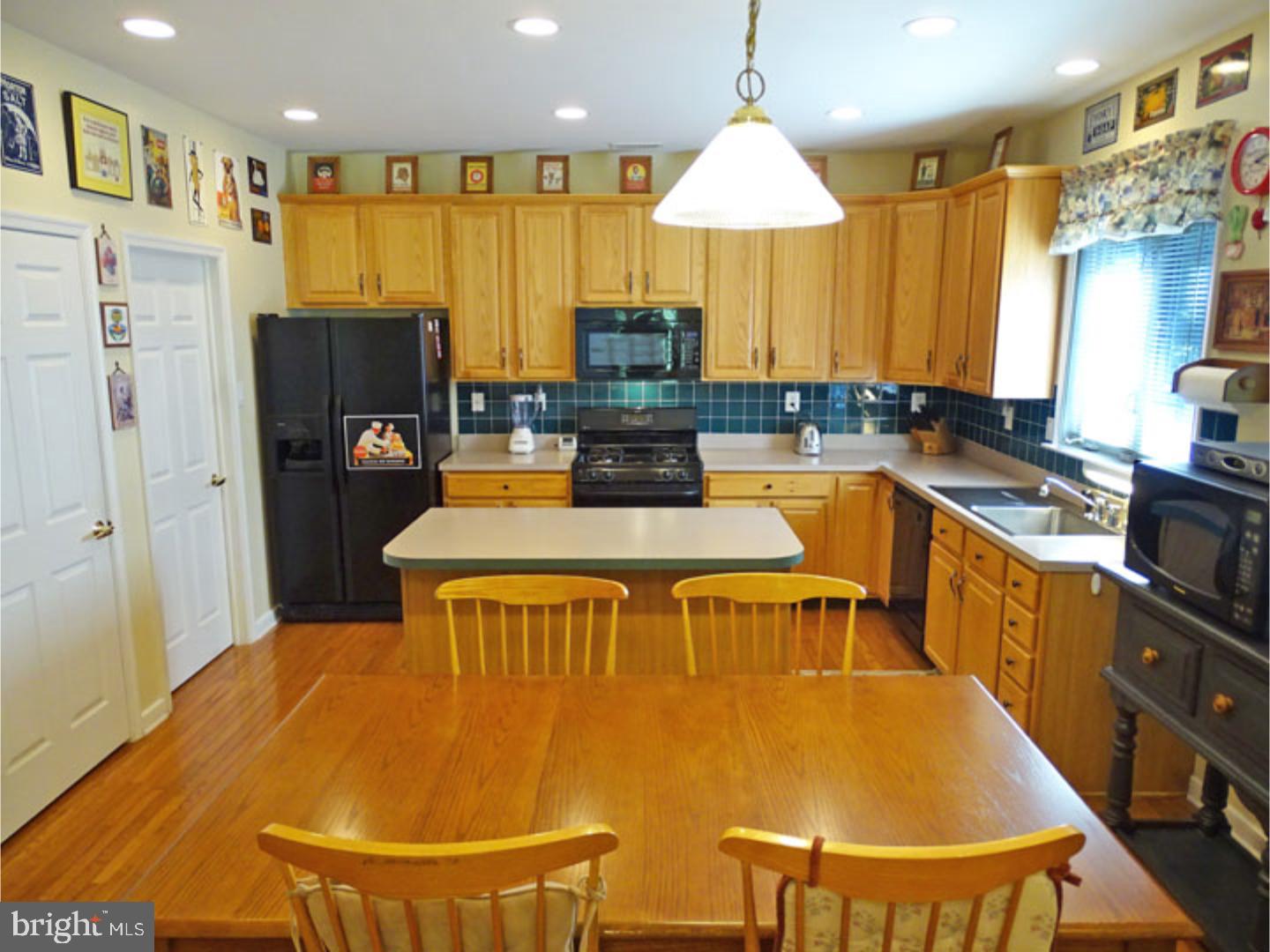 46 Bluebonnet Road Langhorne, PA 19047 - Photo 6 of 25 In-law Suite