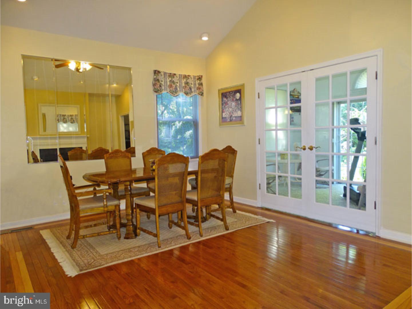 46 Bluebonnet Road Langhorne, PA 19047 - Photo 9 of 25 Family Room