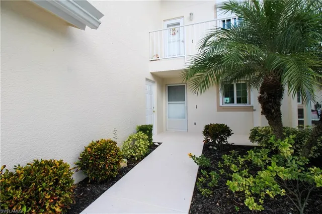 $1,795 | 333 Sunrise Cay, Unit 2, Naples, FL 34114
