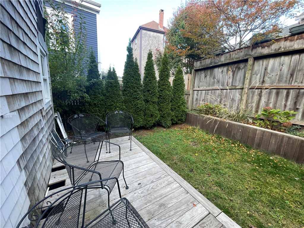 346 Spring Street Newport, RI 02840 - Photo 27 of 28 Gallery Image 27