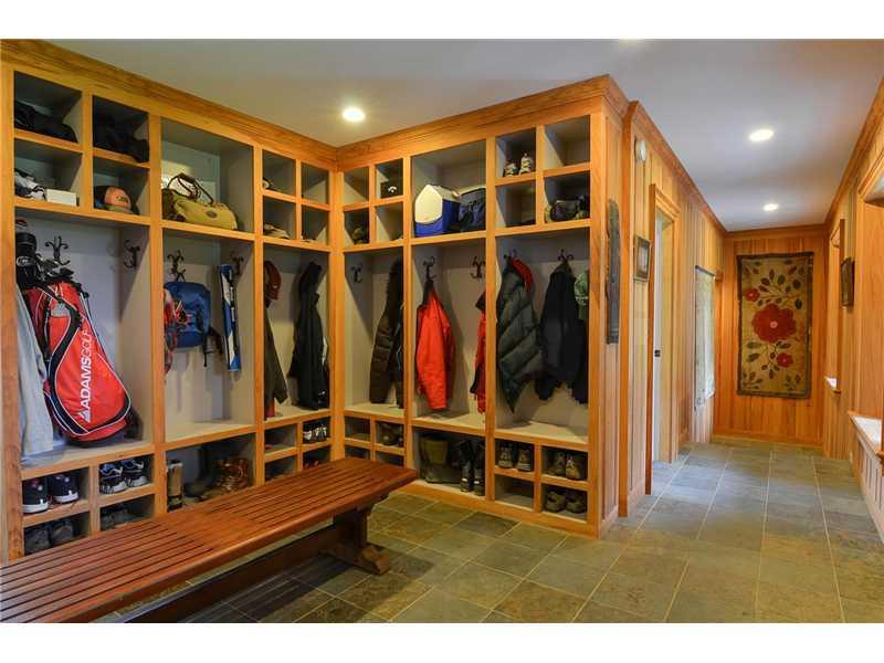 84 Flying Point Road Freeport, ME 04032 - Photo 14 of 35 Other. Mud Room