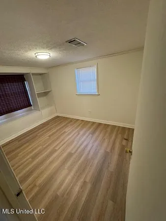 $180,000 | 715 Alderman Lane Southwest, Brookhaven, MS 39601