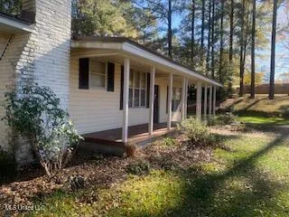 $196,305 | 715 Alderman Lane Southwest, Brookhaven, MS 39601