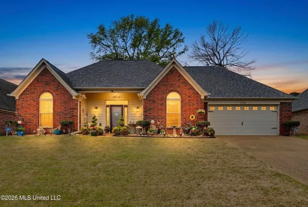 $335,000 | 7741 Meadow Ridge Lane, Olive Branch, MS 38654