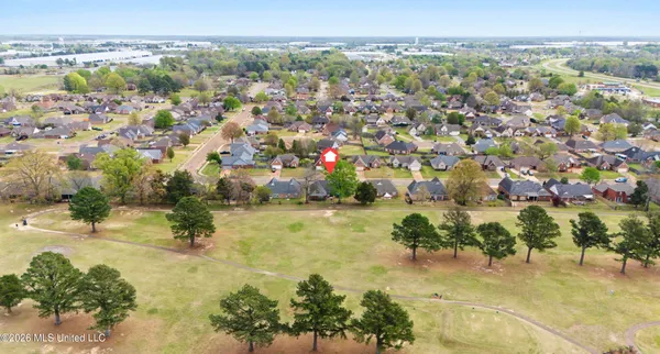 $335,000 | 7741 Meadow Ridge Lane, Olive Branch, MS 38654