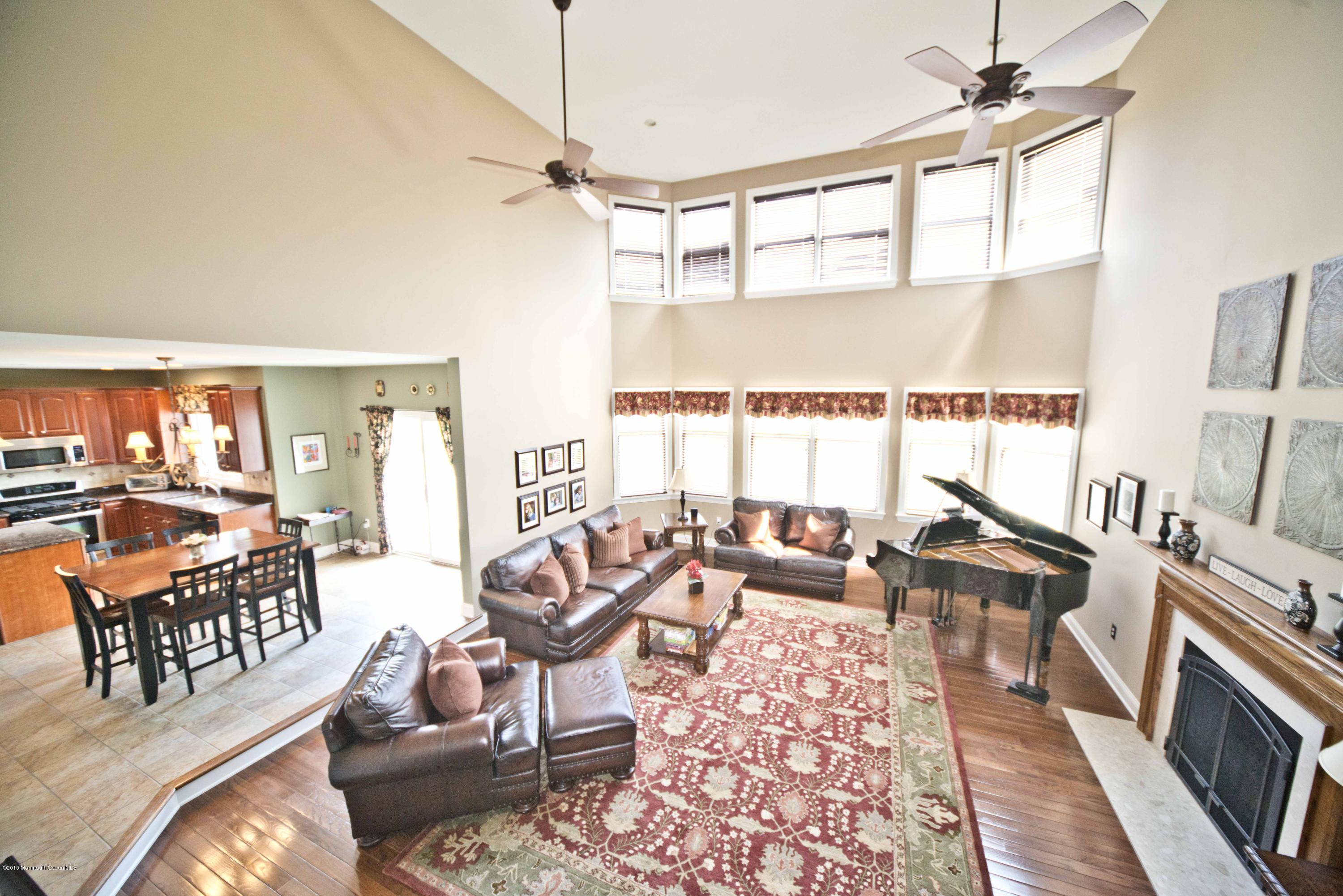 270 Deerfield Road Morganville, NJ 07751 - Photo 11 of 31 DSC_7314