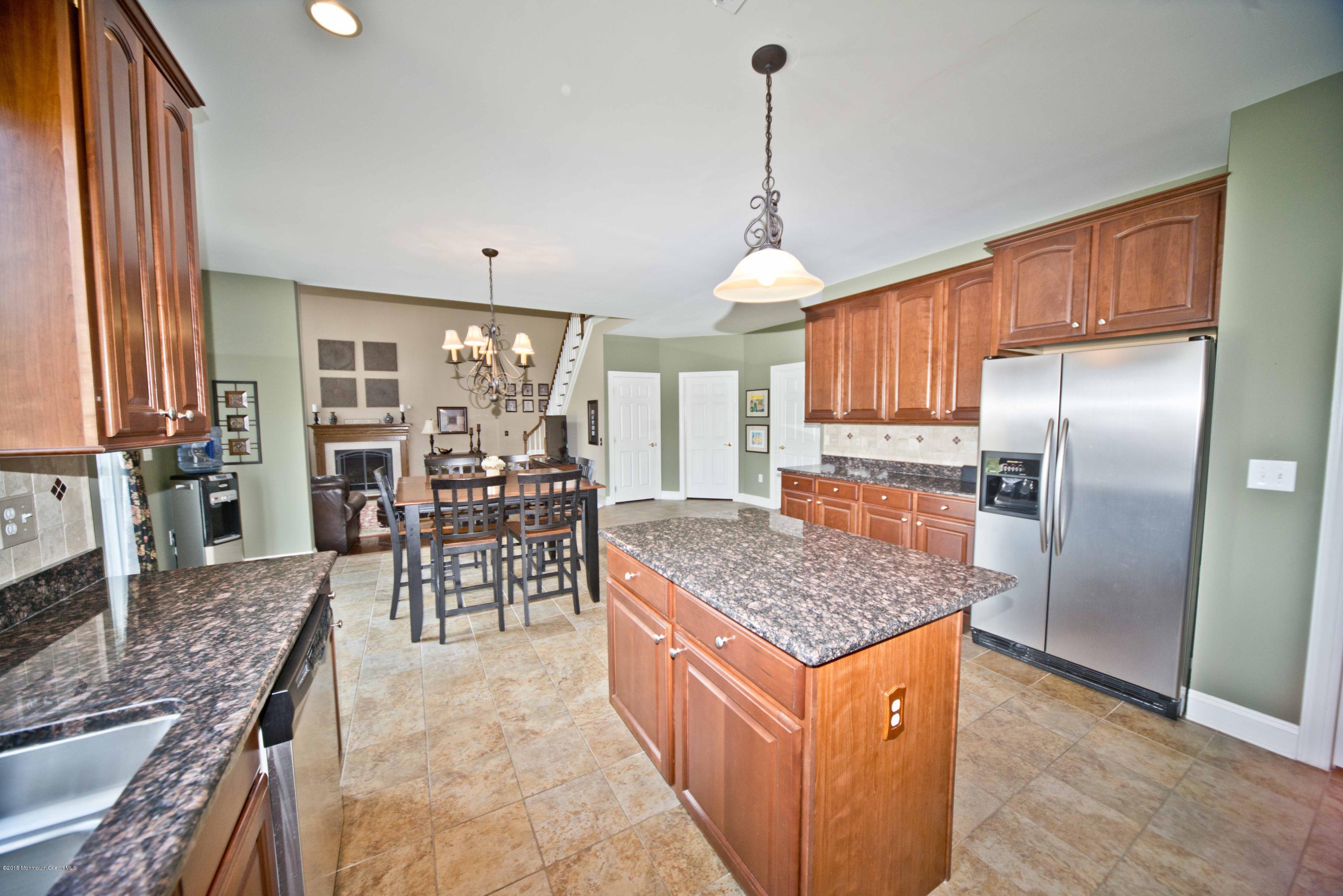 270 Deerfield Road Morganville, NJ 07751 - Photo 7 of 31 DSC_7280