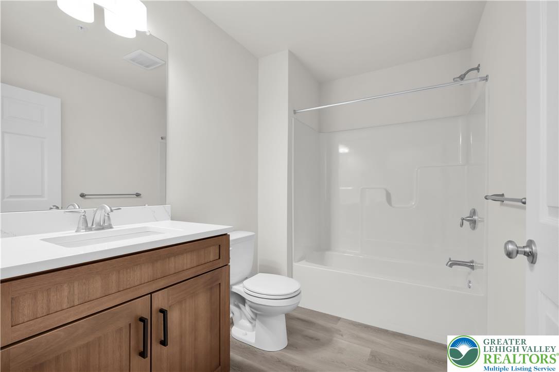 1513 Maple Street, Unit 101 Bethlehem, PA 18017 - Photo 16 of 21