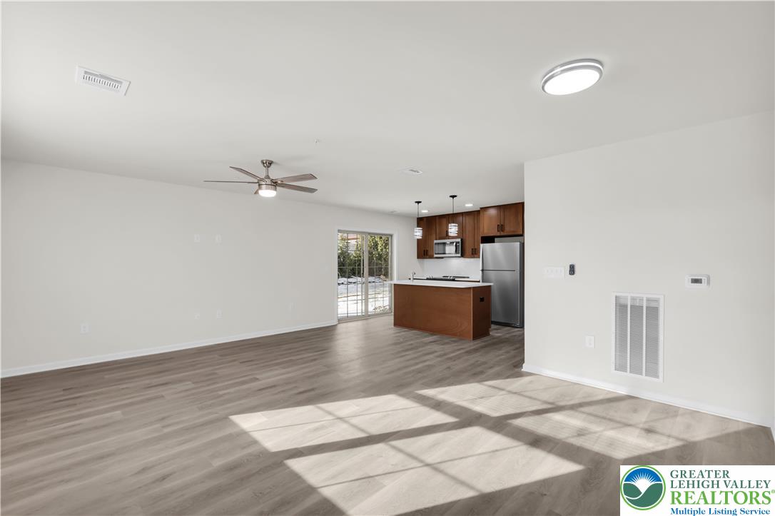 1513 Maple Street, Unit 101 Bethlehem, PA 18017 - Photo 9 of 21