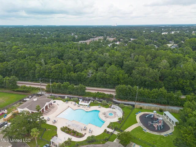 $299,000 | 2252 Beach Drive, Unit 1905, Gulfport, MS 39507