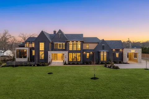 $7,999,000 | 325 Gun Club Road, Nashville, TN 37205