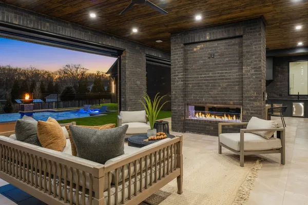 $7,999,000 | 325 Gun Club Road, Nashville, TN 37205