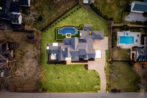 $7,999,000 | 325 Gun Club Road, Nashville, TN 37205