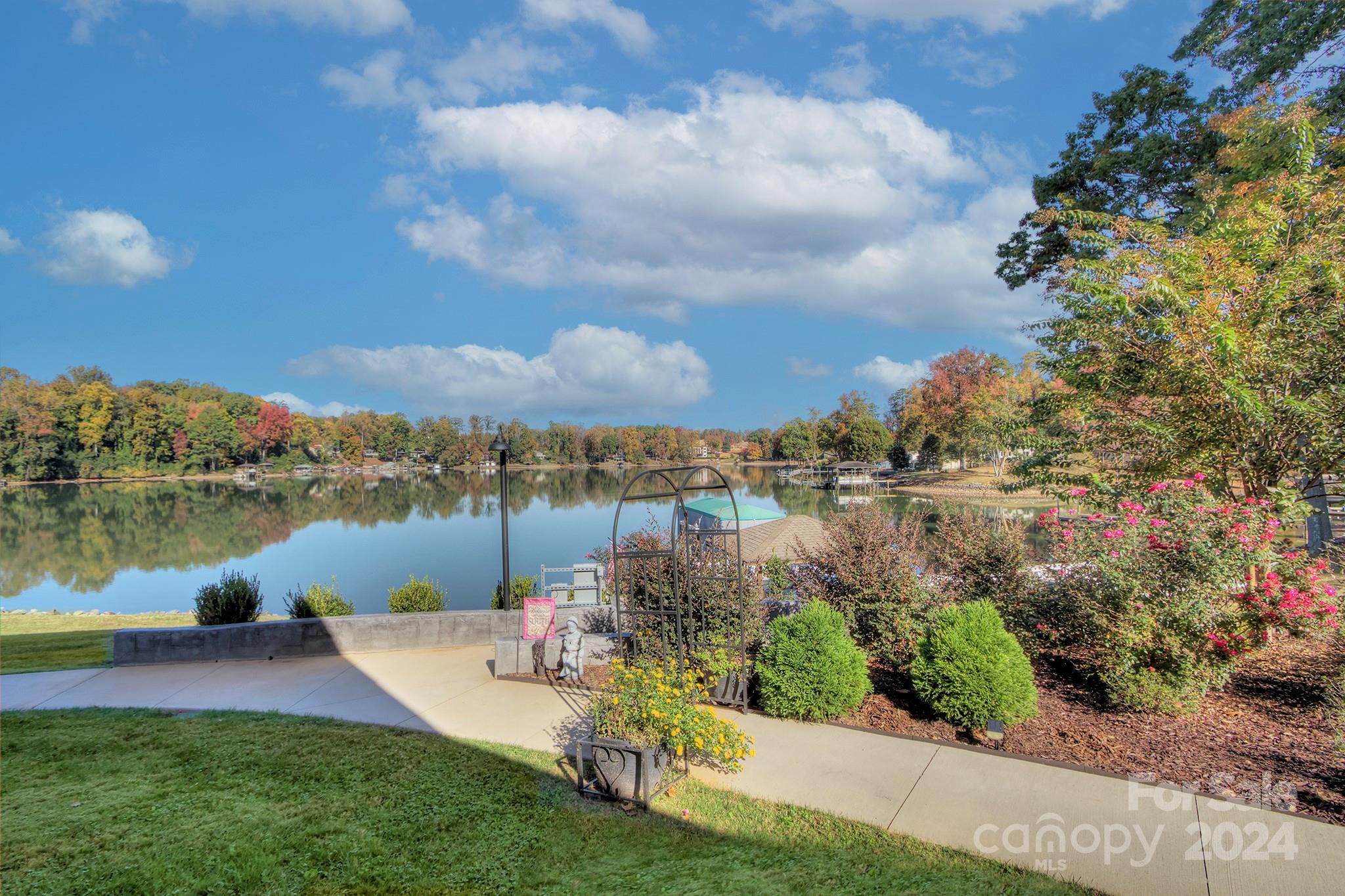 11201 Windy Grove Road Charlotte, NC 28278 - Photo 12 of 47 Gallery Image 12