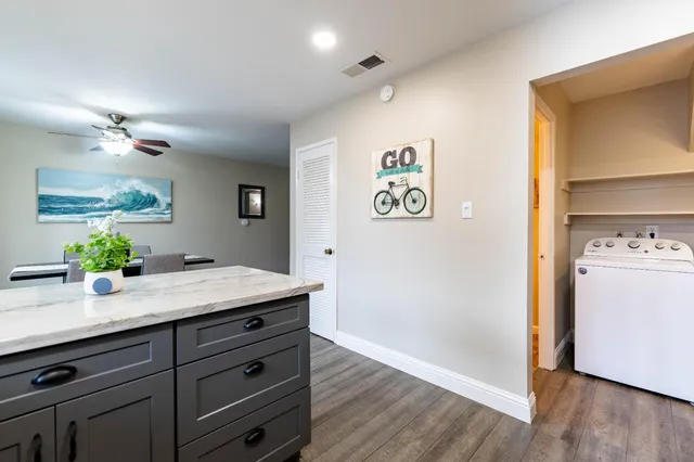 $379,900 | 8913 Salmon Falls Drive, Unit D, Sacramento, CA 95826