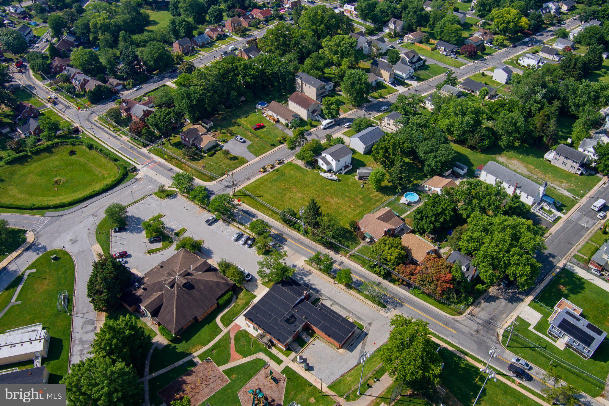 4311 Fullerton Avenue Baltimore, MD 21206 - Photo 13 of 16 Vibrant suburban landscape from above.