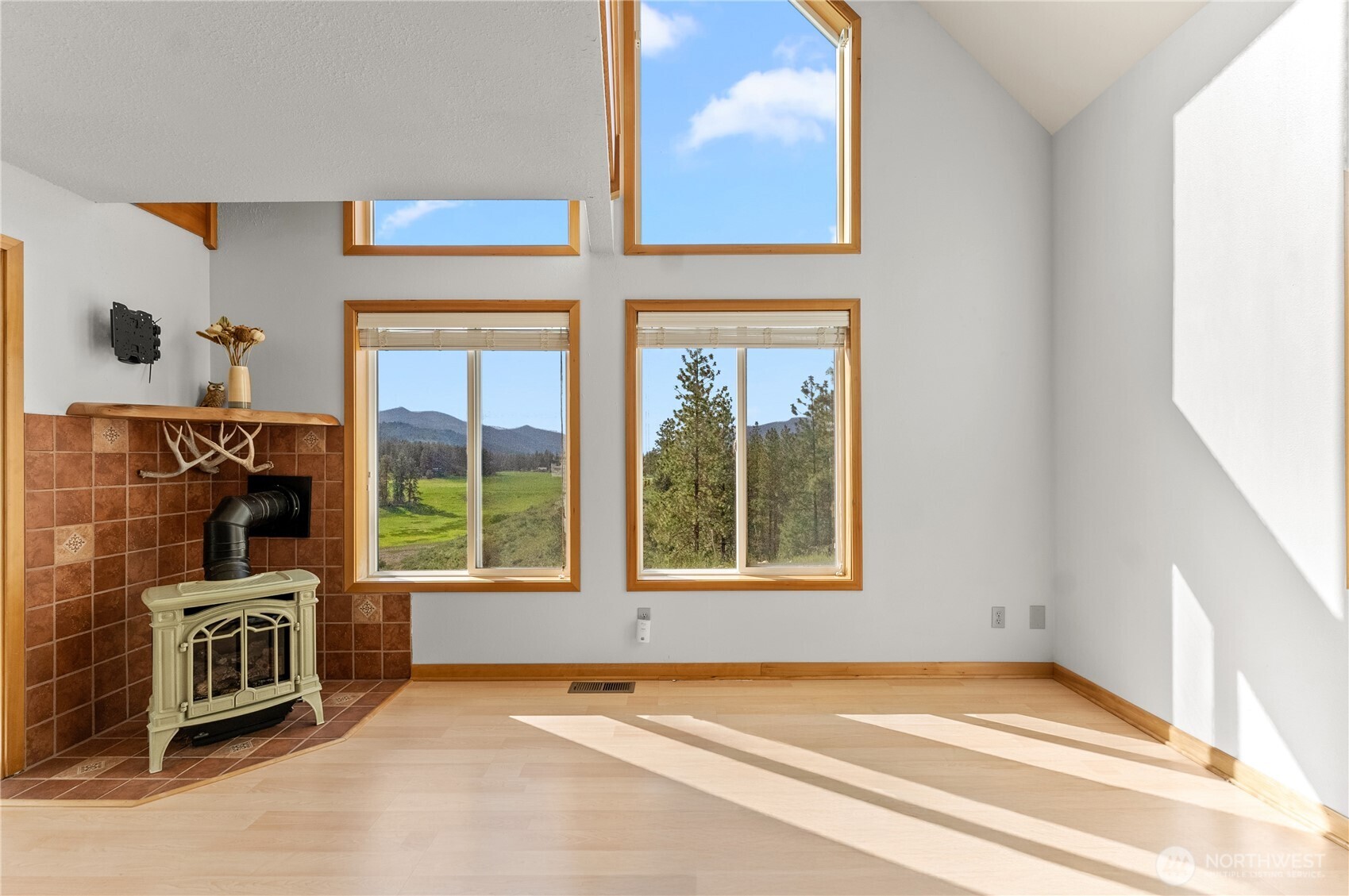 11 Appaloosa Road Winthrop, WA 98862 - Photo 22 of 39 Gallery Image 22