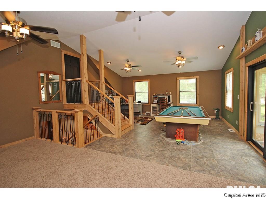 11087 Robin Lane Athens, IL 62613 - Photo 24 of 36 Gallery Image 24