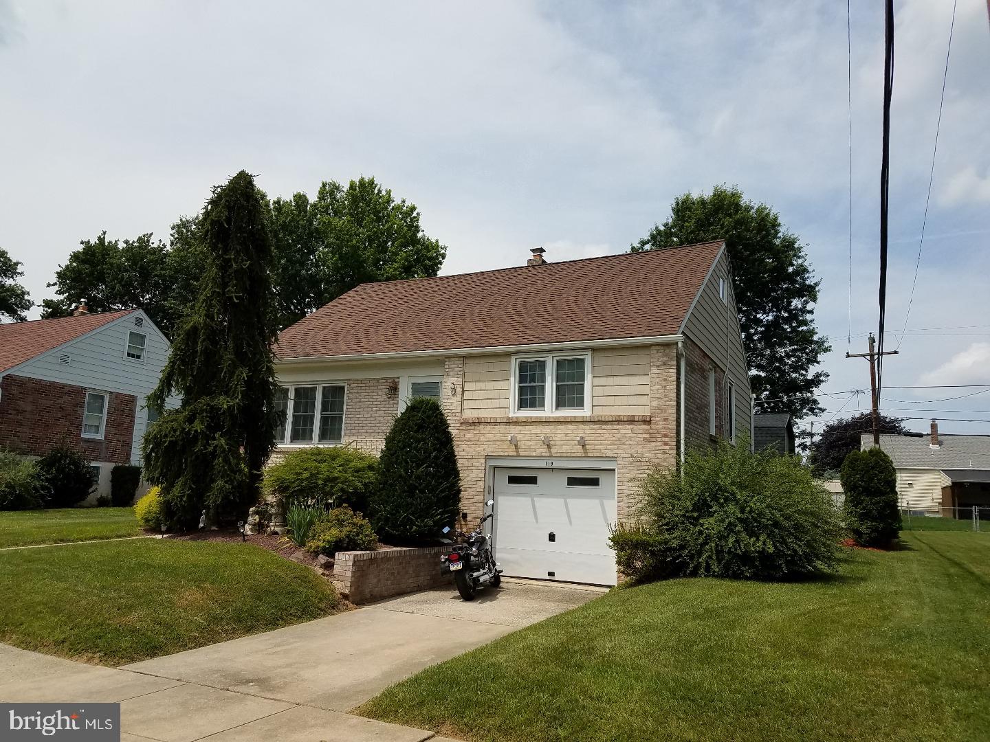 119 High Boulevard Reading, PA 19607 - Photo 2 of 25