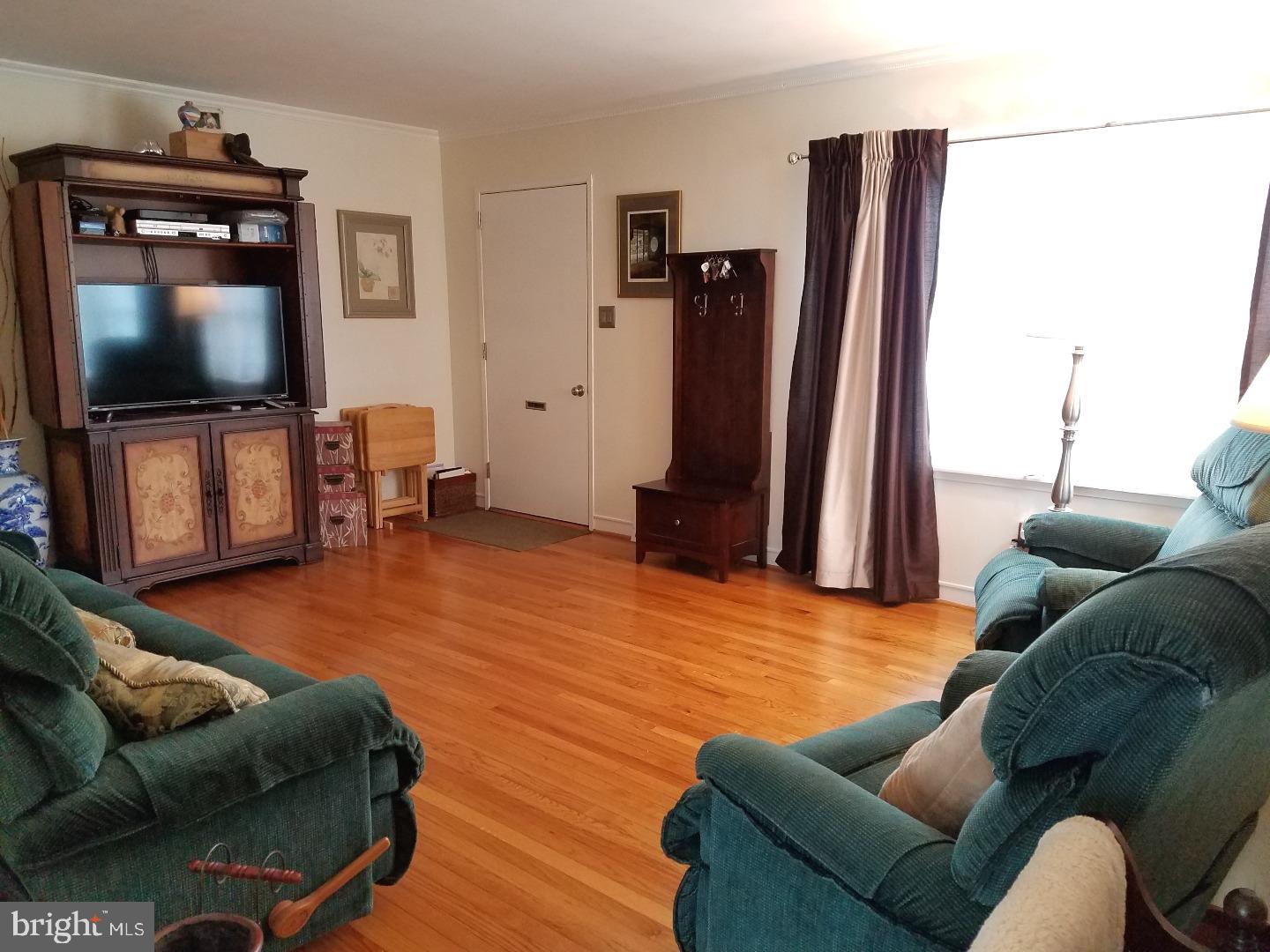 119 High Boulevard Reading, PA 19607 - Photo 8 of 25
