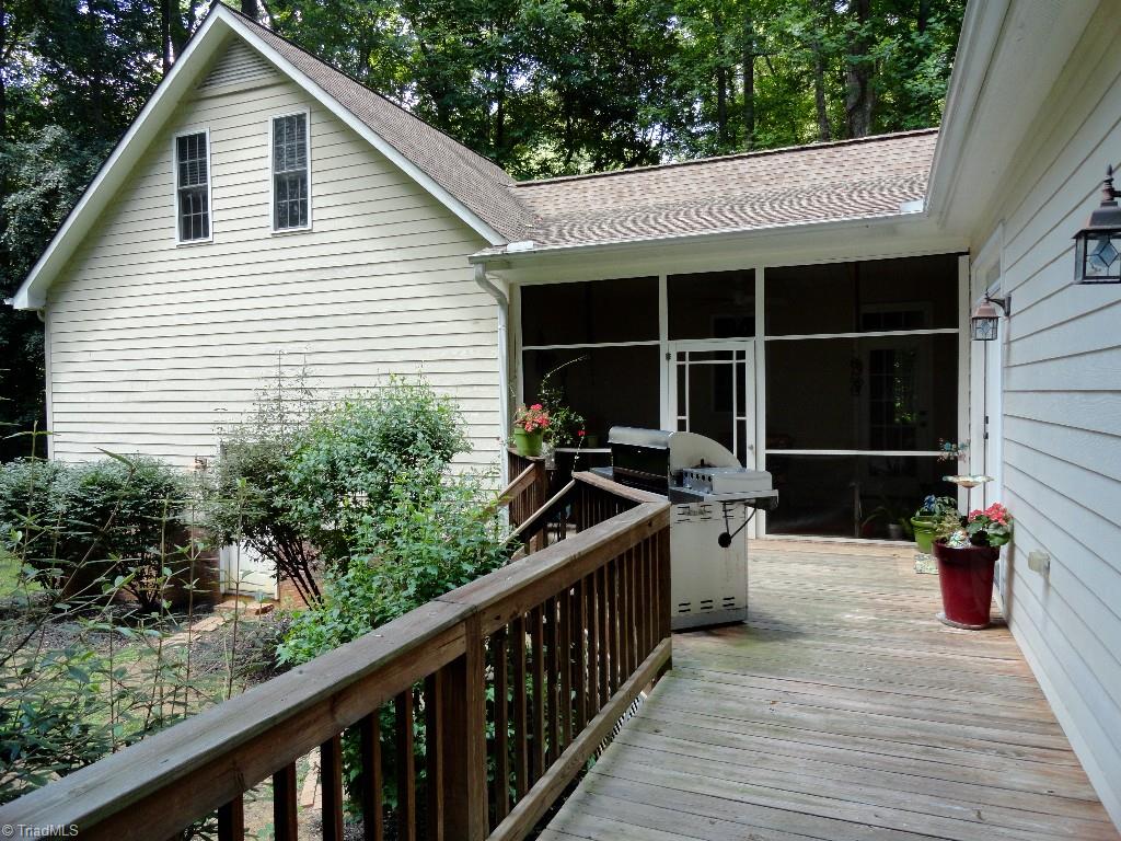 7805 Gold Ridge Road Oak Ridge, NC 27310 - Photo 16 of 21