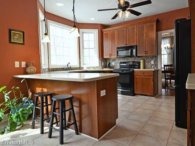 7805 Gold Ridge Road Oak Ridge, NC 27310 - Photo 3 of 21 Kitchen.