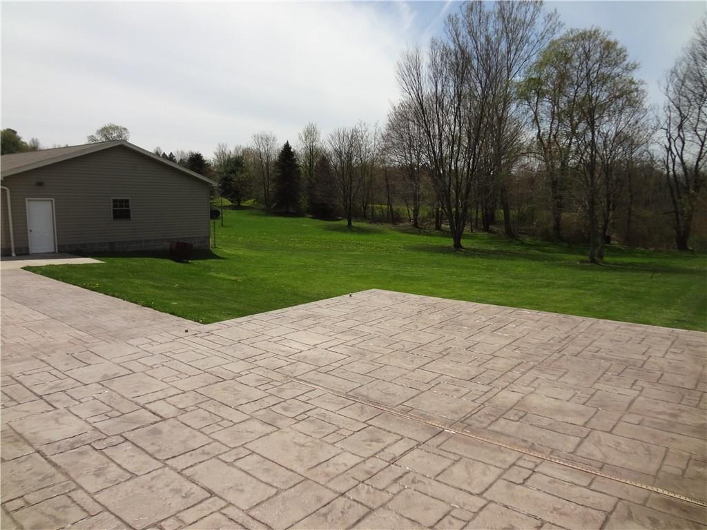 209 Coffee Run Road Edinburg, PA 16116 - Photo 4 of 24 Gallery Image 4