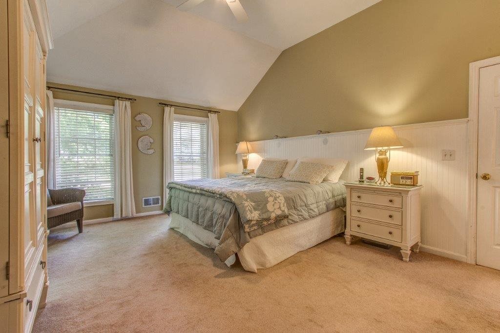 688 Exeter Road Hampton, NH 03842 - Photo 23 of 32