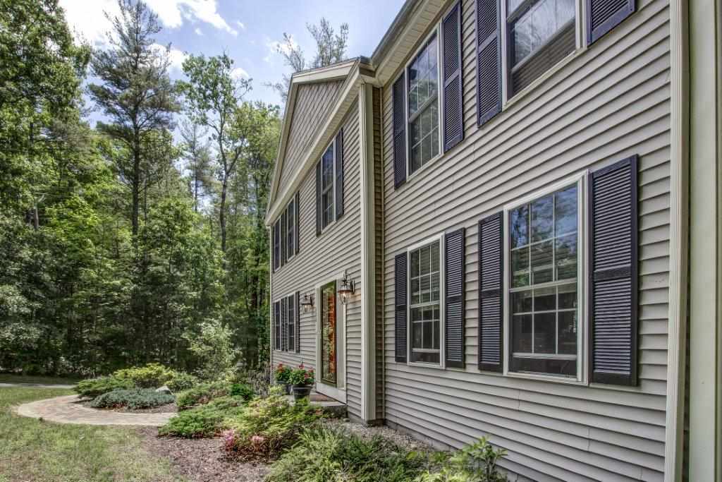 688 Exeter Road Hampton, NH 03842 - Photo 9 of 32