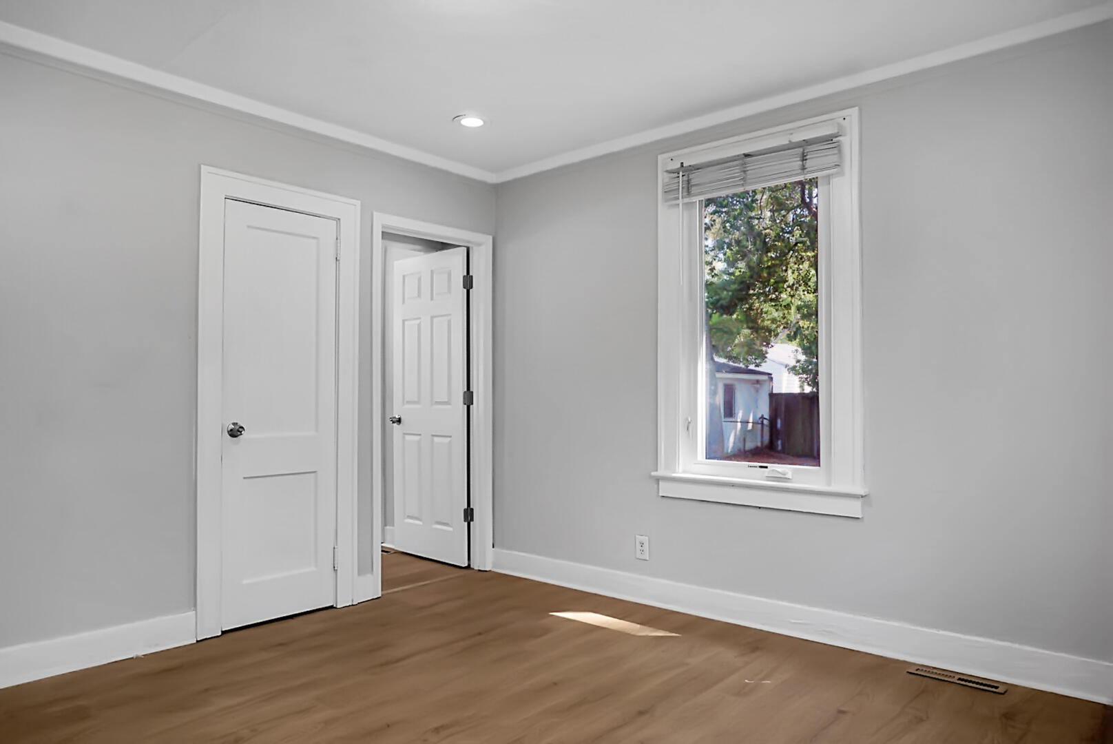 2135 Dorchester Road North Charleston, SC 29405 - Photo 31 of 43 DSC06168