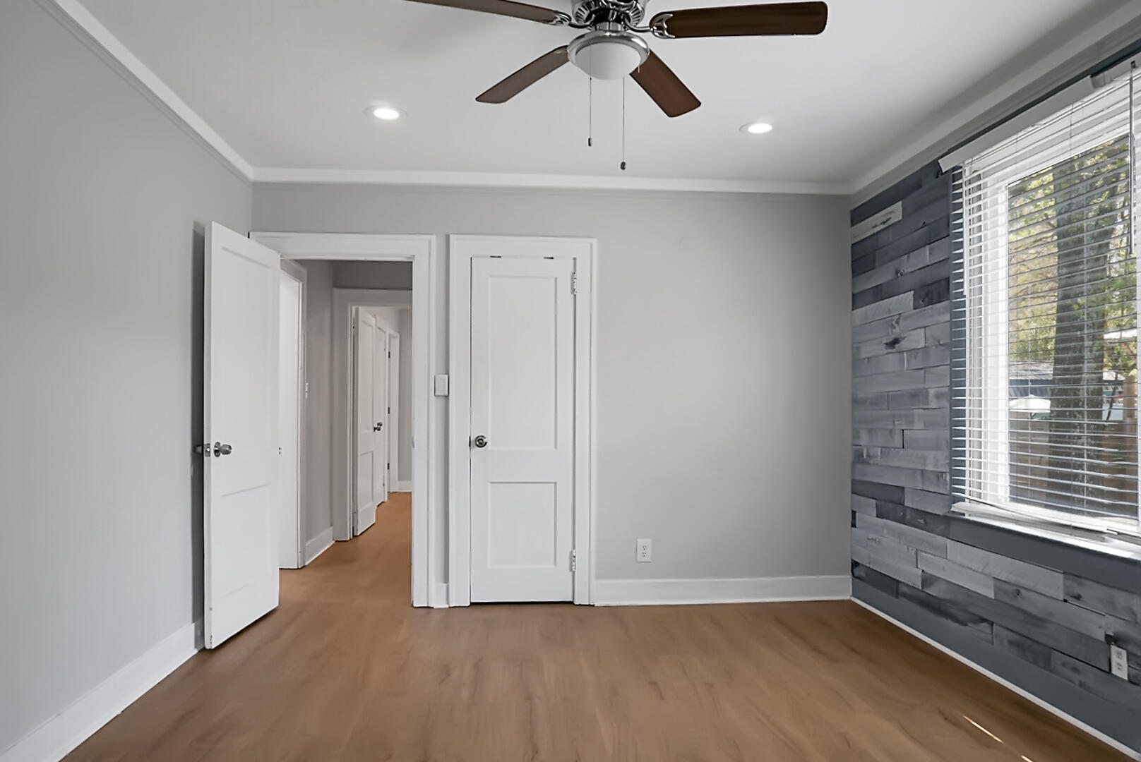 2135 Dorchester Road North Charleston, SC 29405 - Photo 34 of 43 DSC06192