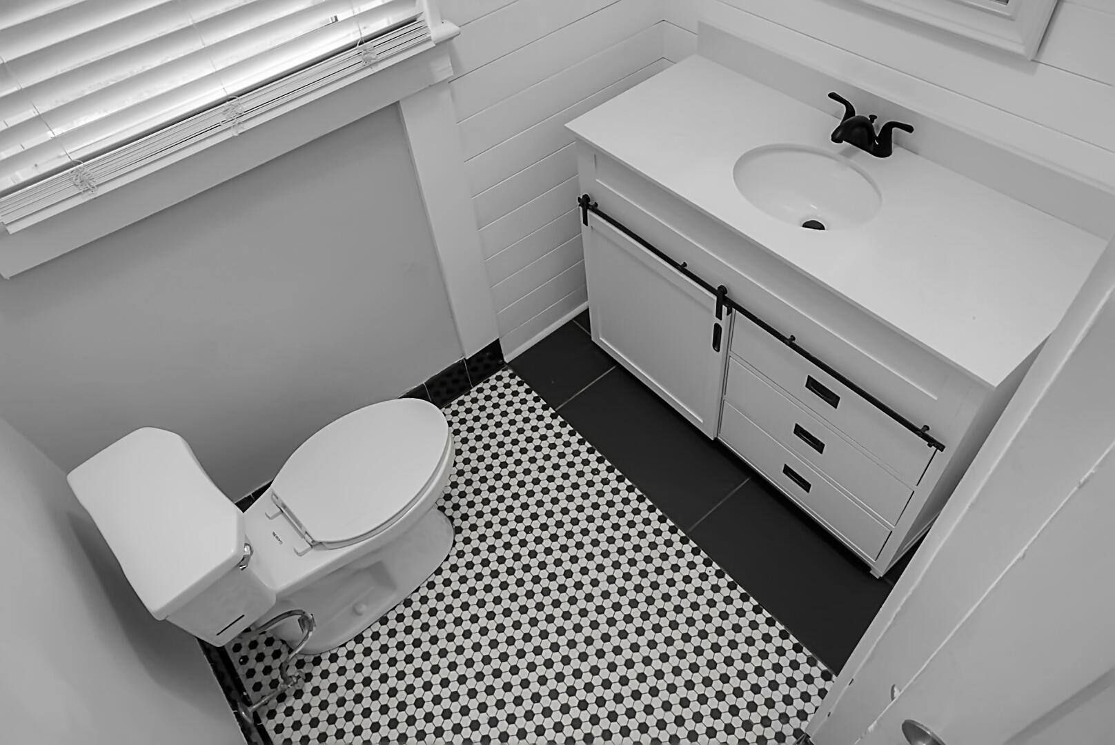 2135 Dorchester Road North Charleston, SC 29405 - Photo 39 of 43 DSC06180