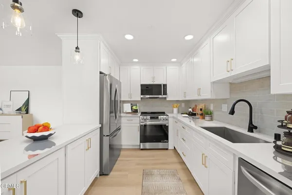 $475,000 | 5300 East Atherton Street, Unit 2F, Long Beach, CA 90815