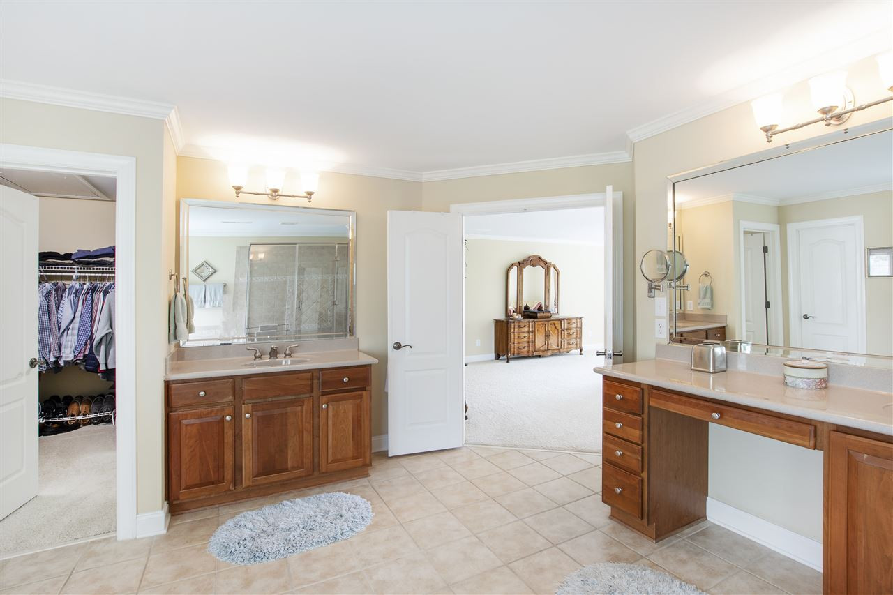 2937 London Bell Drive Raleigh, NC 27614 - Photo 21 of 30 Master Bath/Spa