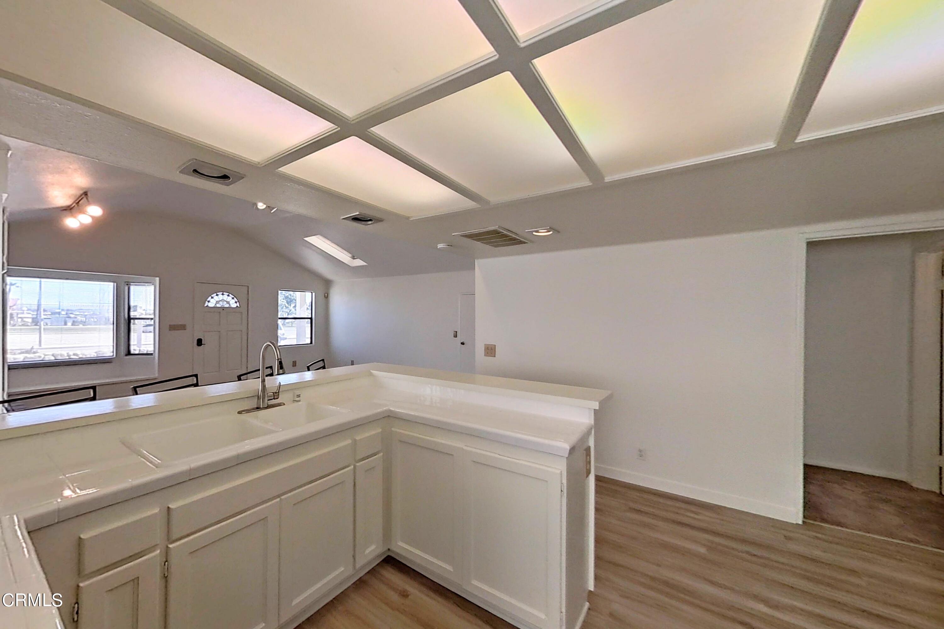 3421 Sunset Lane Oxnard, CA 93035 - Photo 12 of 42 plane_64034cf57c7e0