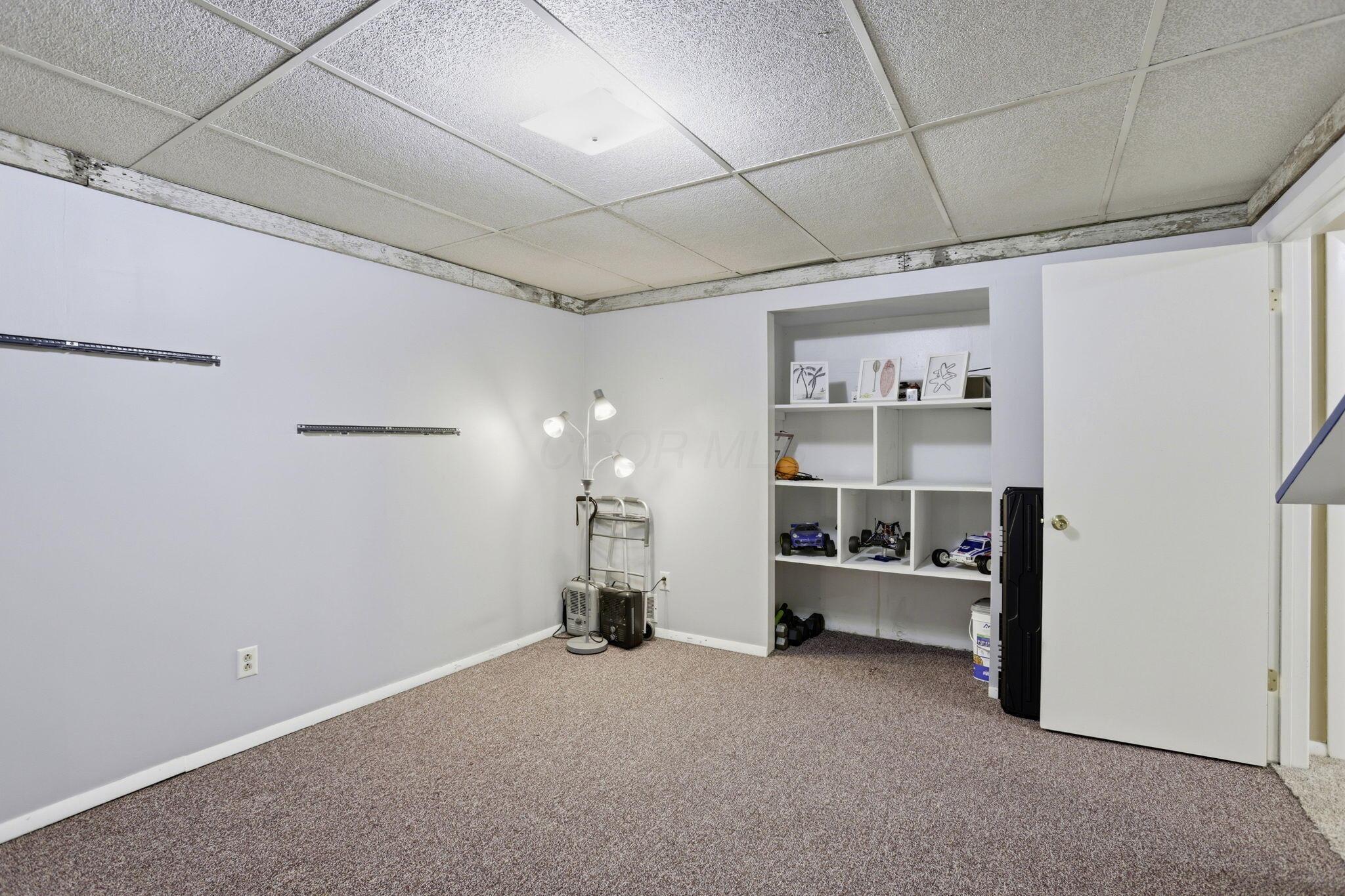 12830 New Delaware Road Mount Vernon, OH 43050 - Photo 13 of 47 Flex Room Level 1
