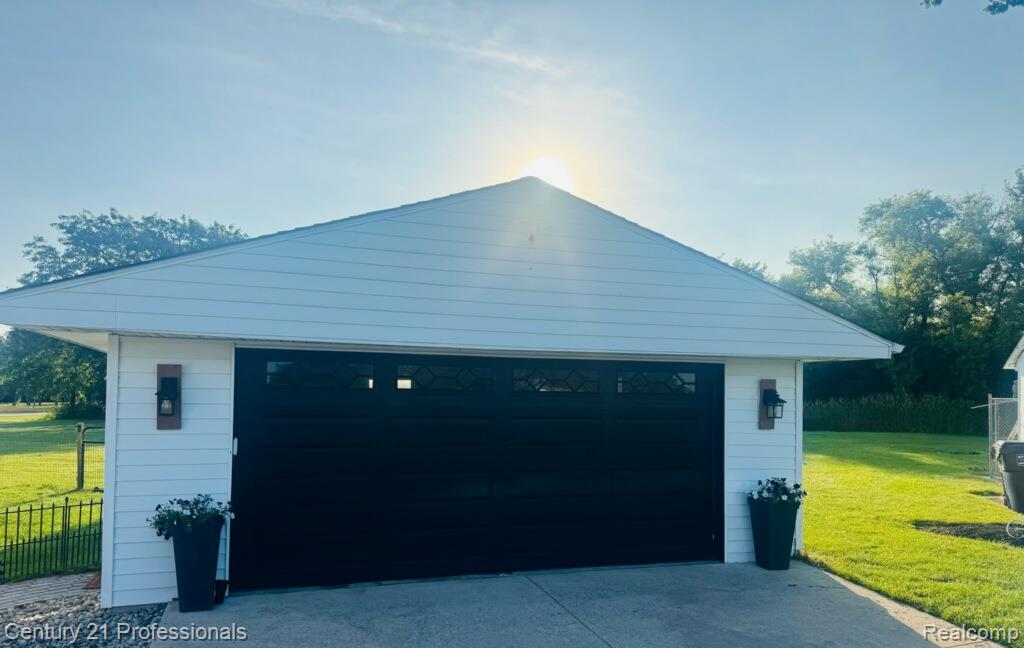 13525 Dennison Road Milan, MI 48160 - Photo 9 of 29