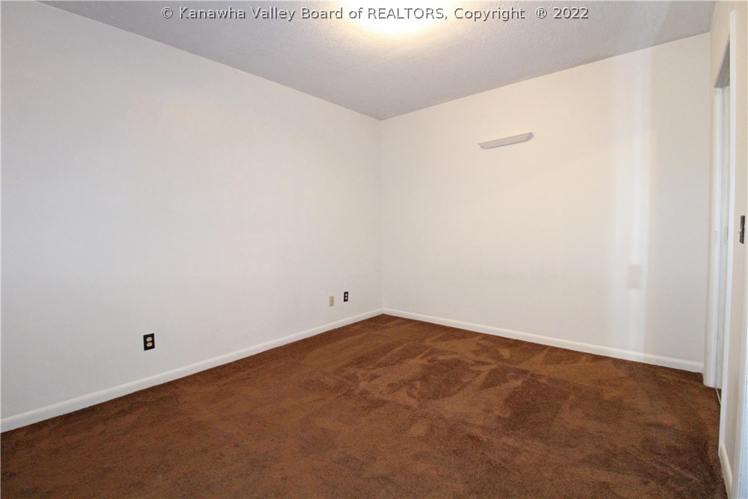 5415 Tanglewood Road Charleston, WV 25313 - Photo 19 of 20 Gallery Image 19