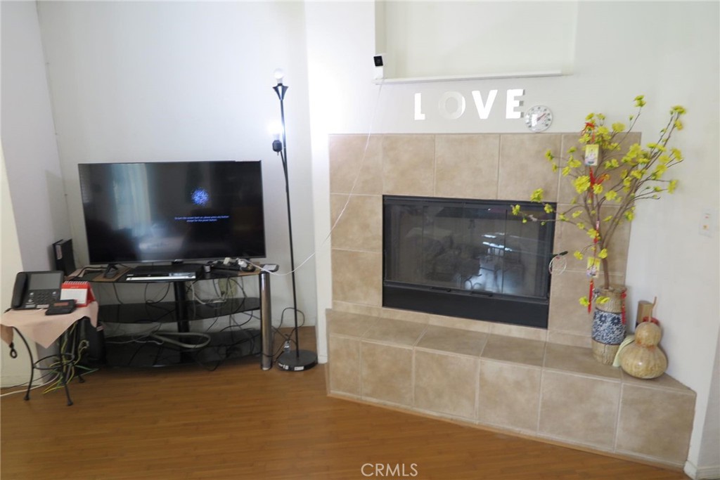 3092 Goshawk Lane Perris, CA 92571 - Photo 5 of 11