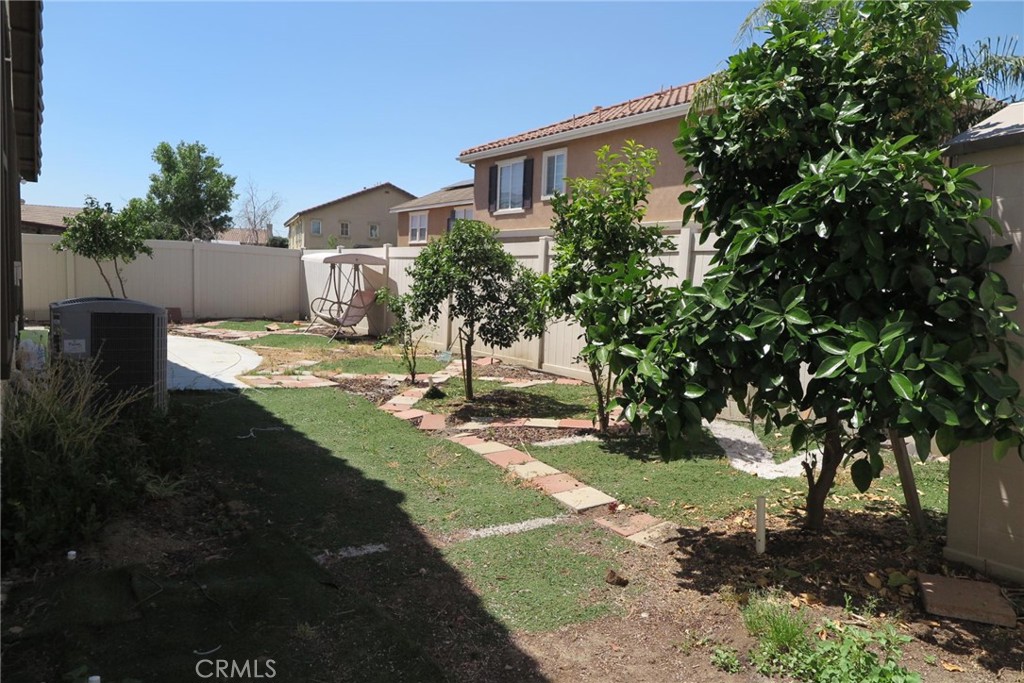 3092 Goshawk Lane Perris, CA 92571 - Photo 9 of 11