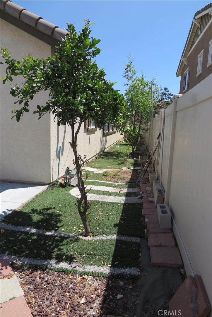 3092 Goshawk Lane Perris, CA 92571 - Photo 10 of 11