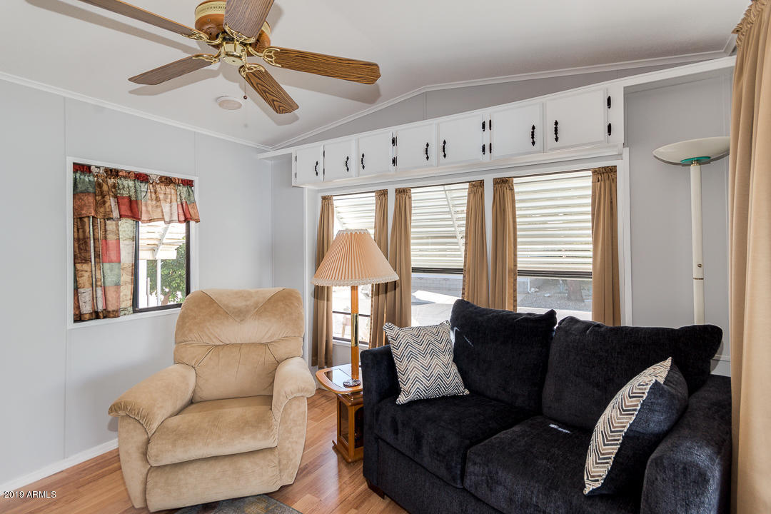 17200 West Bell Road, Unit 247 Surprise, AZ 85374 - Photo 6 of 40 Living Room