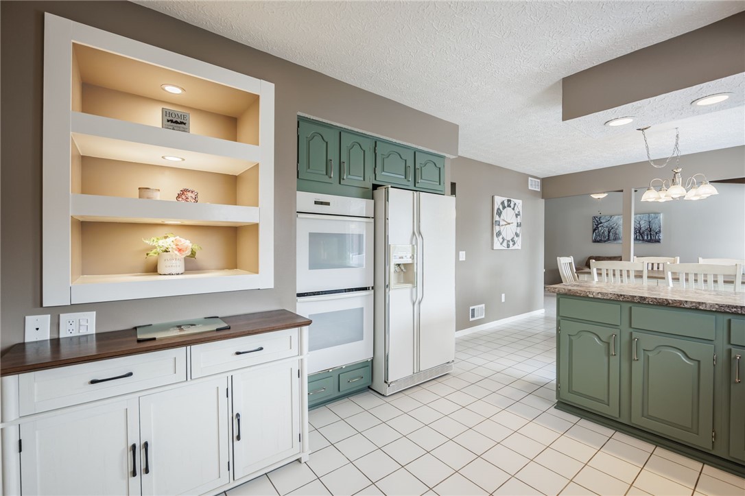 5 Silver Ridge Drive Greece, NY 14626 - Photo 14 of 41