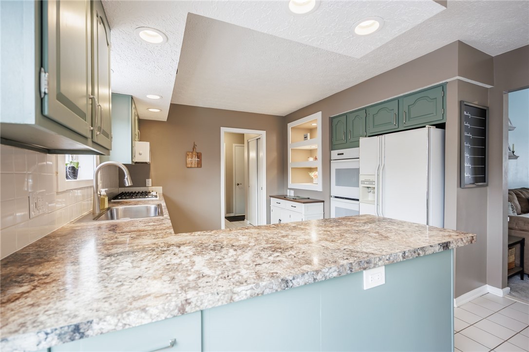 5 Silver Ridge Drive Greece, NY 14626 - Photo 17 of 41