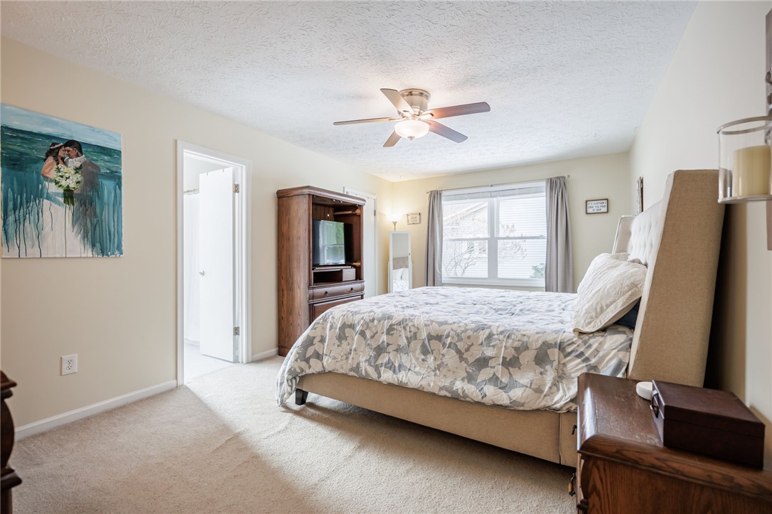 5 Silver Ridge Drive Greece, NY 14626 - Photo 26 of 41 PRIMARY BEDROOM