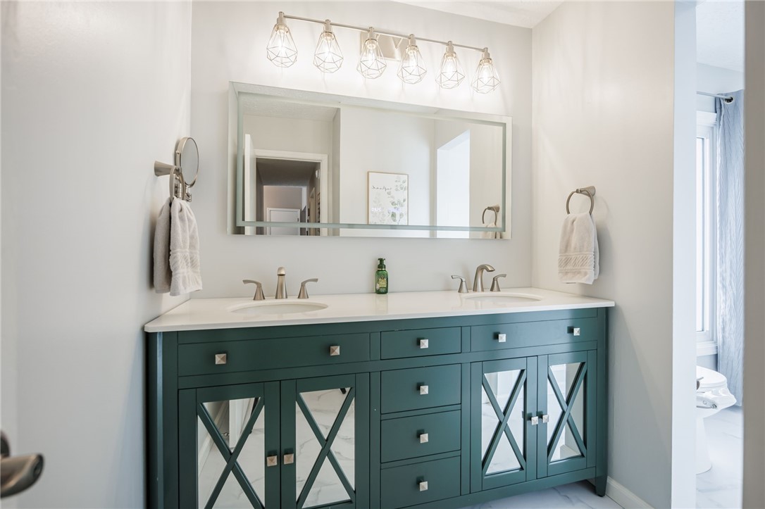 5 Silver Ridge Drive Greece, NY 14626 - Photo 31 of 41 FULL BATH #1