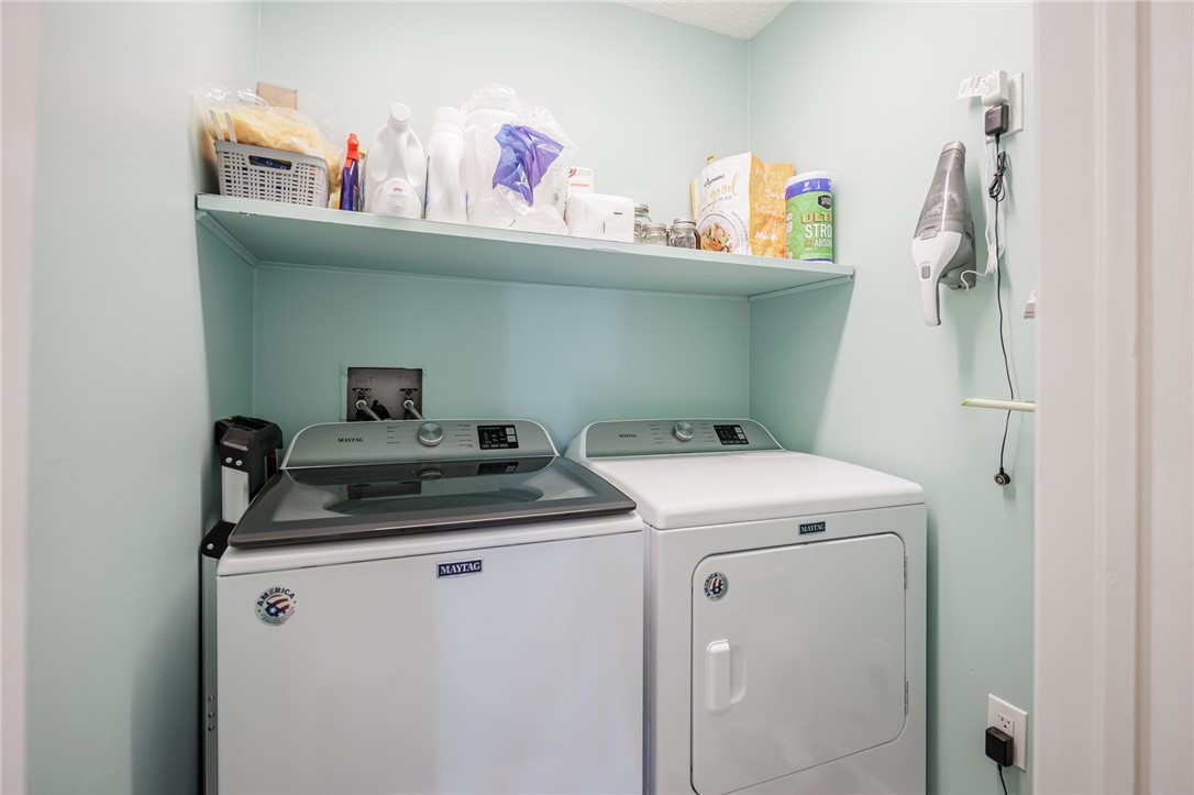 5 Silver Ridge Drive Greece, NY 14626 - Photo 34 of 41