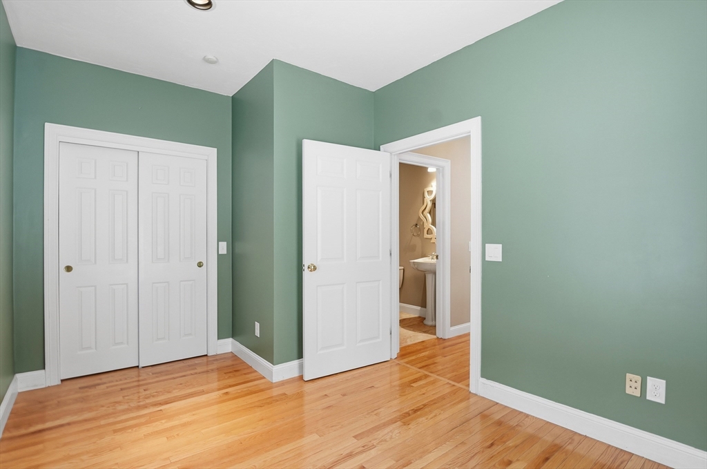 15 Keyes House Road Shrewsbury, MA 01545 - Photo 14 of 42