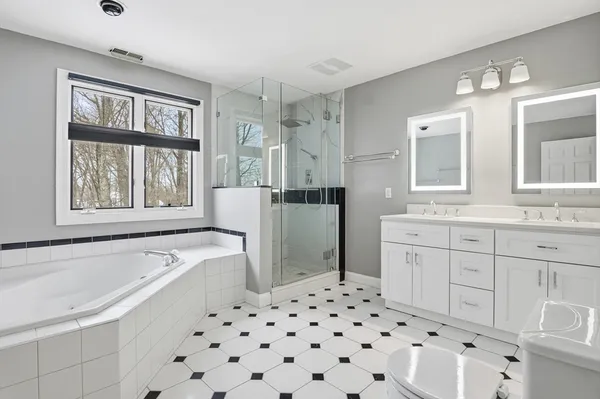 $1,100,000 | 15 Keyes House Road, Shrewsbury, MA 01545